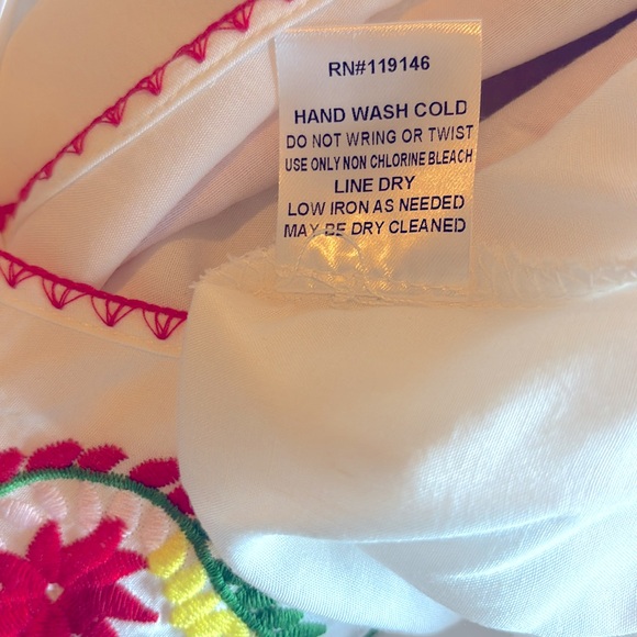 Jodifl embroidered boho hippie top. Small - Picture 8 of 8